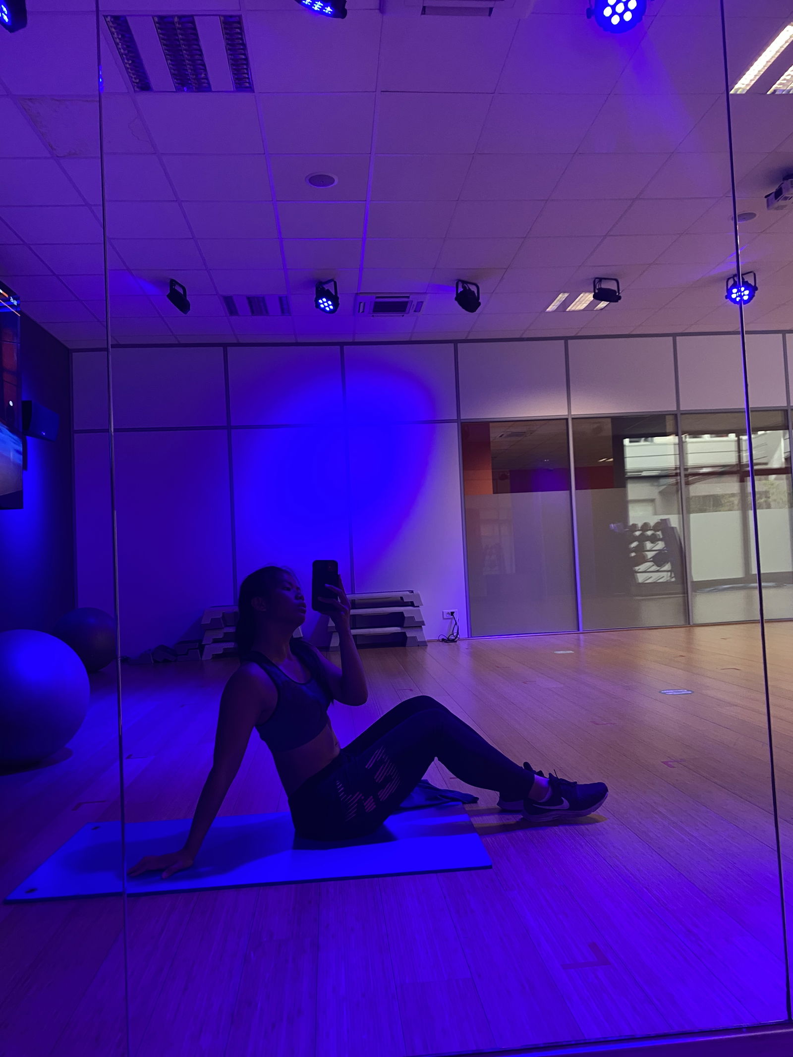 Natasha Zevanya photo