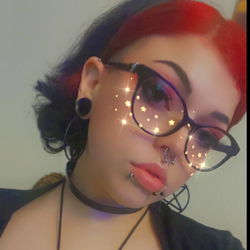 Eris - OnlyFans Model