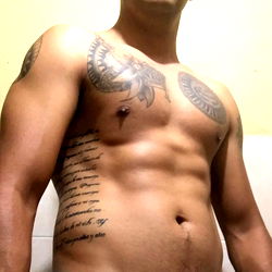 Shirtless OnlyFans Model, Angel Aguilar from Saltillo, MX