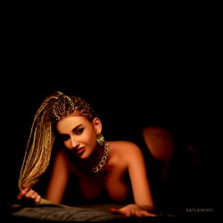 OnlyFans Model Posing as Medusssa