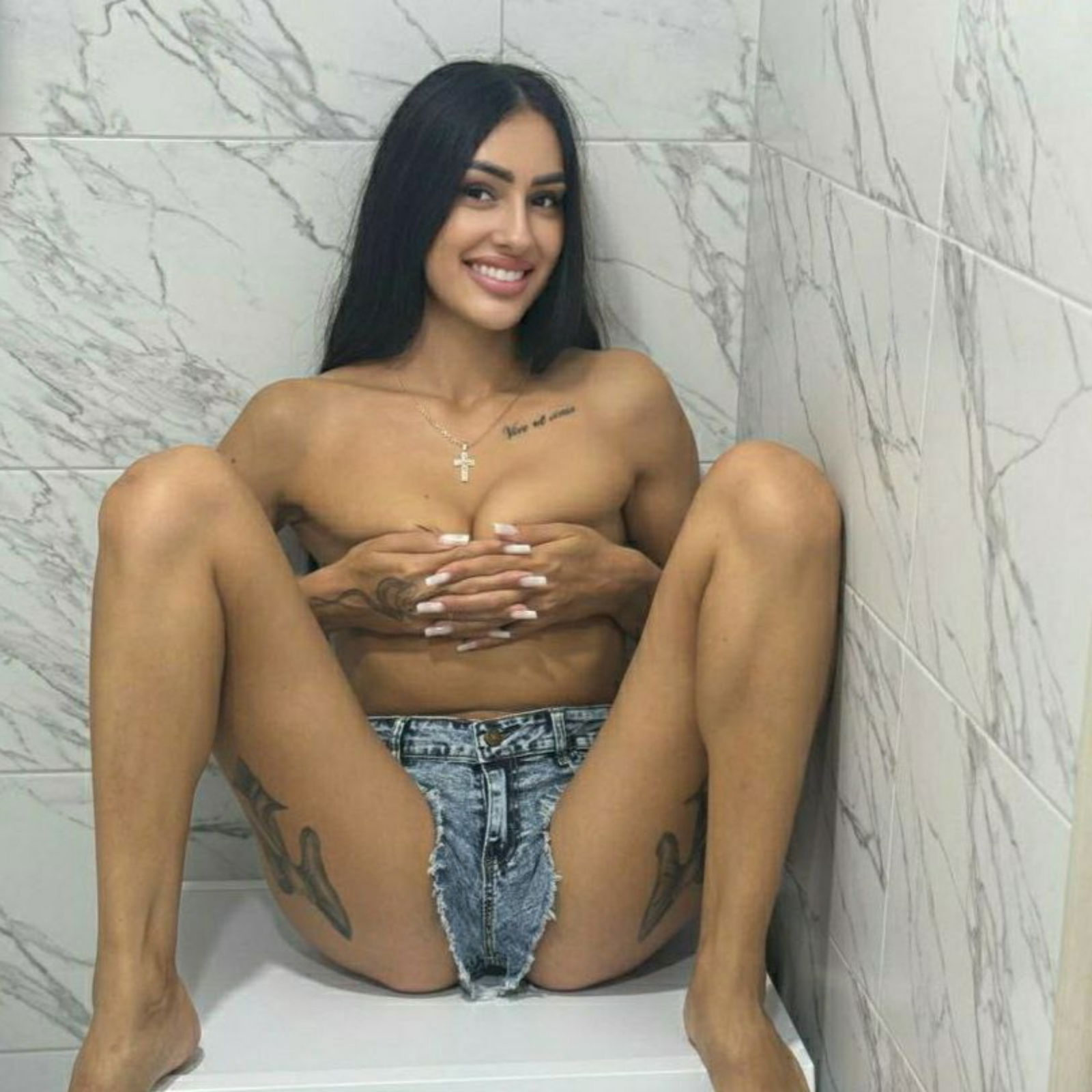 ALONA SINGLE💕 photo