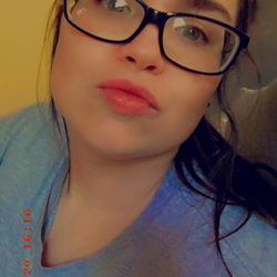 CurvyGirl89 - A Woman's Perspective