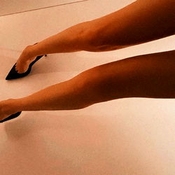 أليسيا ملكة الخلفي💘 photo