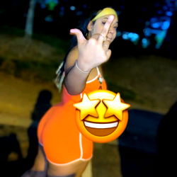 Lady6ix๐งฟ๐ฟ photo