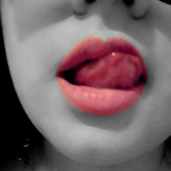 Model Amelia Navarro with Red Lipstick