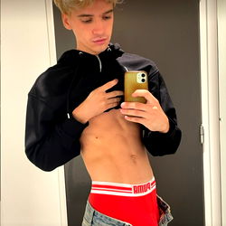 Liam Oskarsson, Fitness Model Showcasing Abs and Tight Underwear