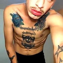 Ian Alban's OnlyFans Model Photoshoot