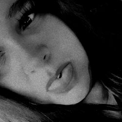 Onlyfans Model Haley❤️ Strikes a Pose