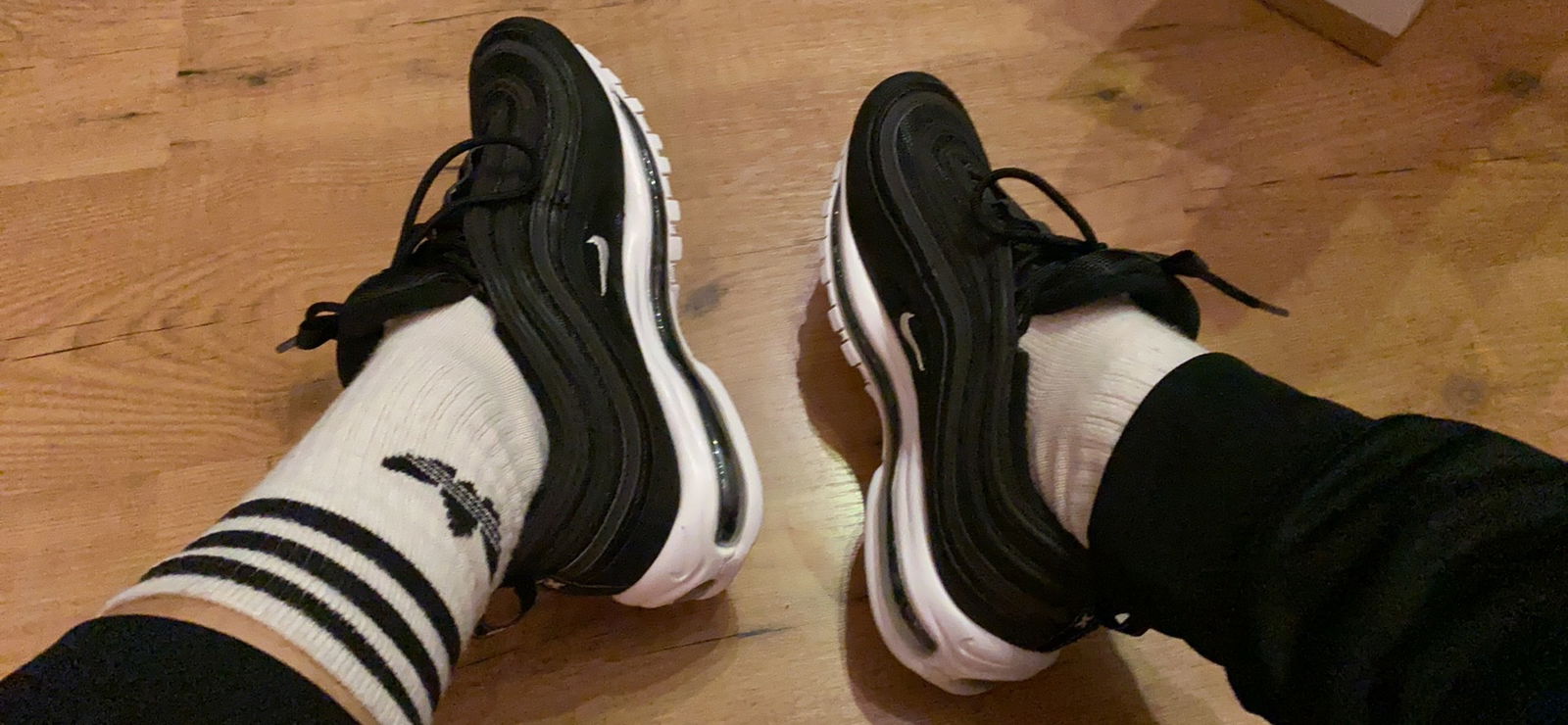 socks.sneakers.88 photo