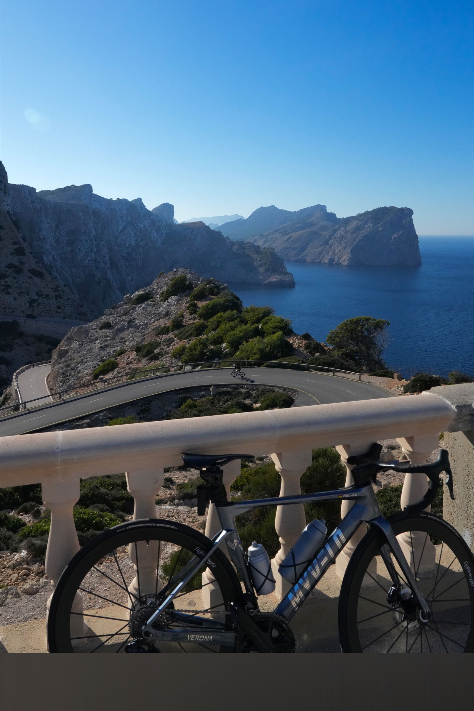 Sina 🚴‍♀️ photo