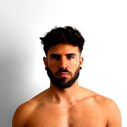 Chartt - Onlyfans Model