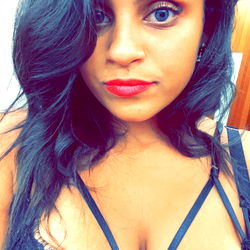 OnlyFans Model PrettyInPinker