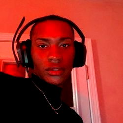 Play House Carter 🌞 photo