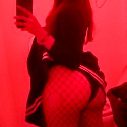 Aessa Akeno Showing Off Her Fishnet Stockings