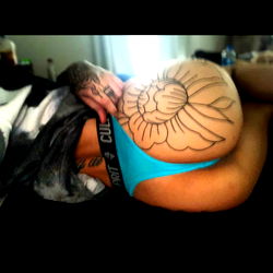 𝒮𝓎𝓁𝒶 𝒮𝓉𝑜𝓇𝓂x2 photo