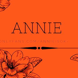 Annie 🦋 photo