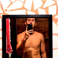 Adán Ernesto - Shirtless Selfie with Cell Phone