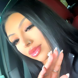 Syl <3, Female Adult Model from Austin, Tx