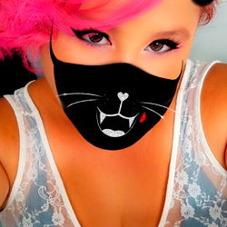 Vividly Colored OnlyFans Model Akira Sharing Her Vibrant Style and Cat Lover Vibes!