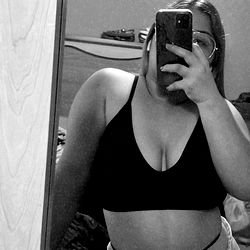 Anette Ramon's OnlyFans Photoshoot