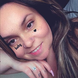 Miss Cheeky Tia - A Stunning Australian Onlyfans Model