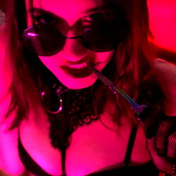 Alice Cristal: Glamorous Model from Amsterdam