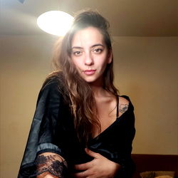 OnlyFans Model BIG ASS SOPHIE