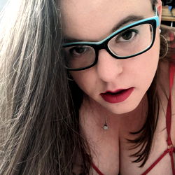 Female OnlyFans Model Amalthea, Gorgeous in Red and Blue Lipstick