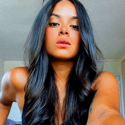 Model J Marq's Profile Image