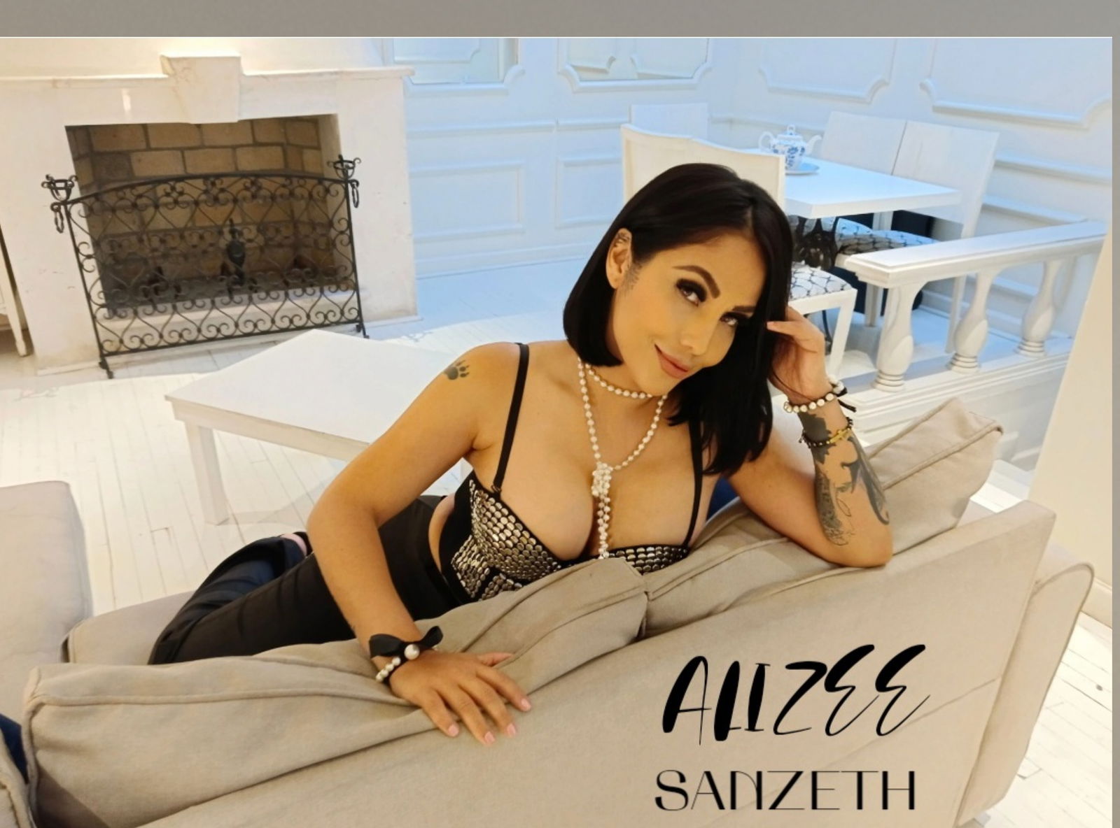 Alizee Sanzeth photo