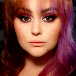 Introducing AshleyLeaa: The OnlyFans Sensation from PNW