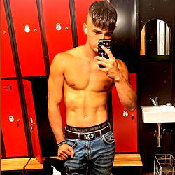 OnlyFans Model Charlie Angel - Fitness Photoshoot