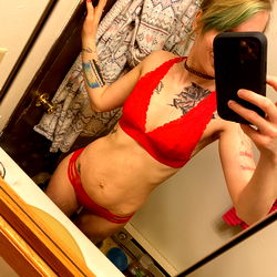 Model Photo of Kennedi Gunn: Onlyfans