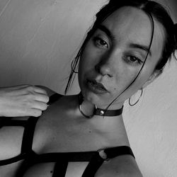 Strong and Confident Female Model in OnlyFans