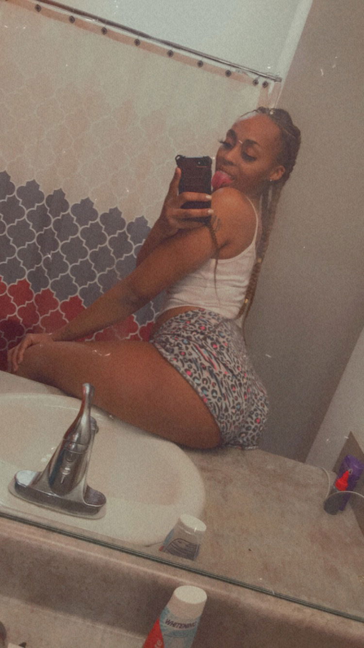 RealPrettyScarr photo