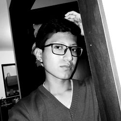 Alexander Chicaiza2002, Modern Fashion Forward Photography