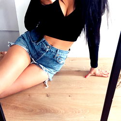 Stylish Fashion Photography with Model Allison