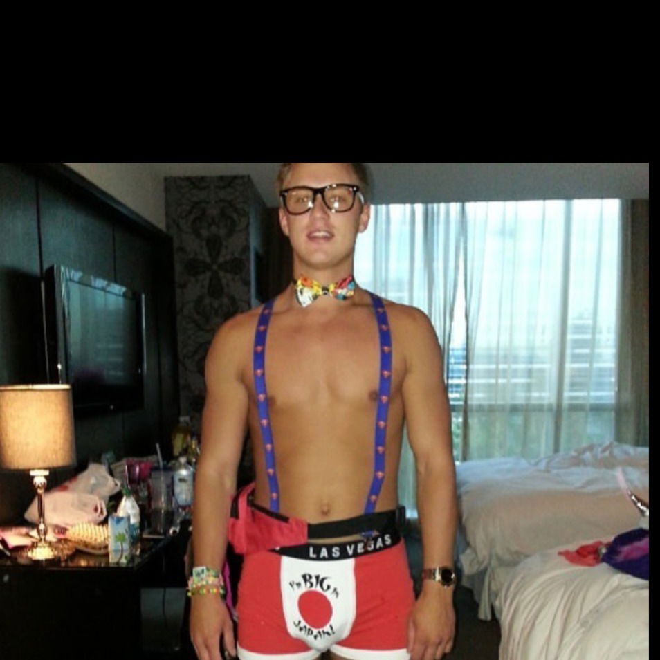 AdmireTheBeauty photo