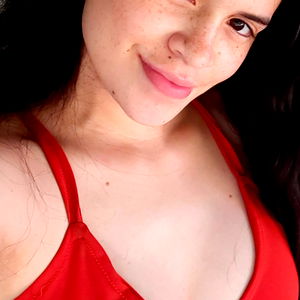 MARรA MORALES photo