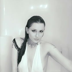 Jessie: A Captivating Model