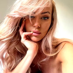 Beautiful blonde 🫦 photo