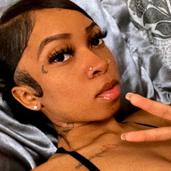 Model: baabyreese⚡️💕🦶🏼🫦