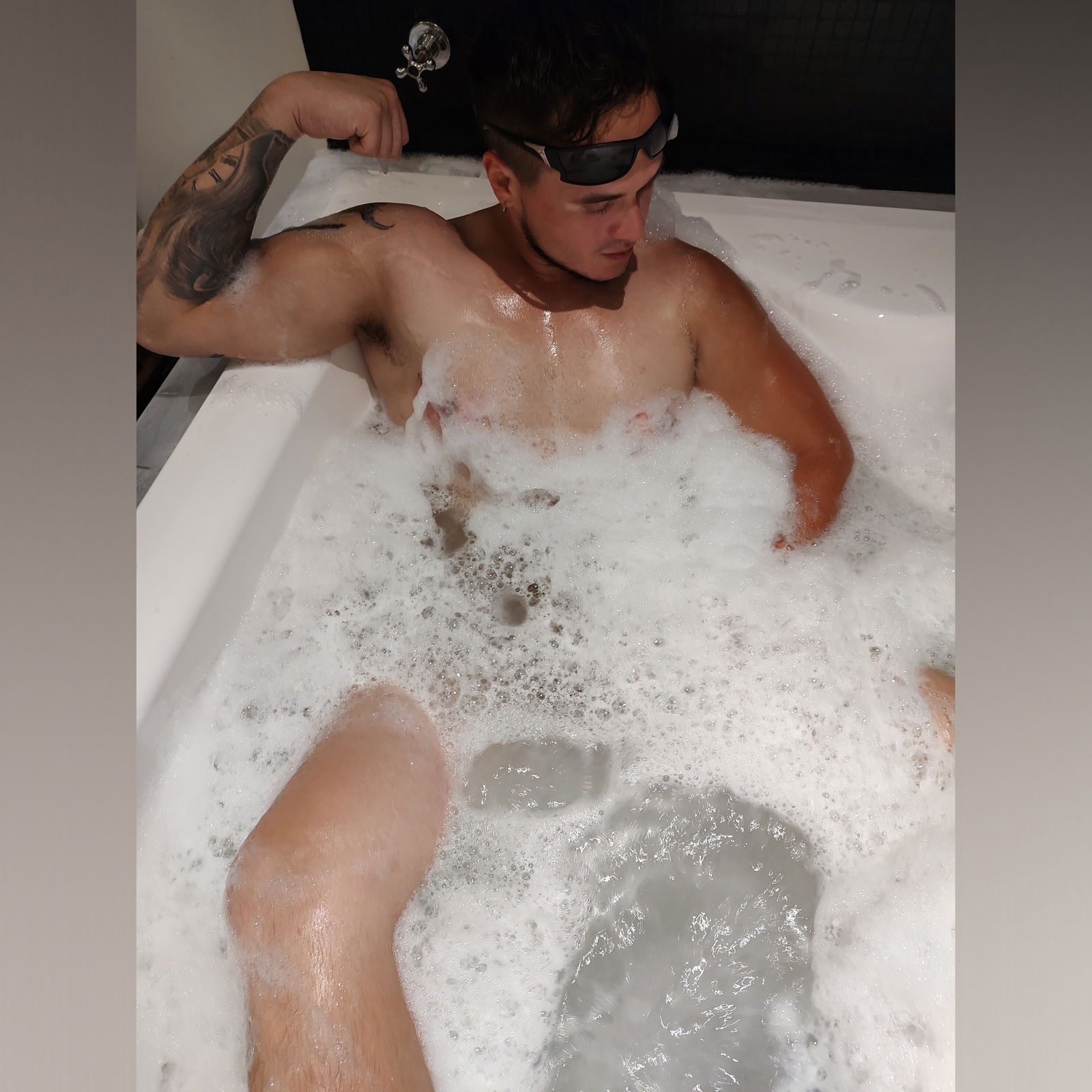 Toro negro actitud photo