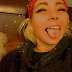 Too Much Moliie photo