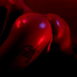 Reddening the Mood with OnlyFans Model Alex