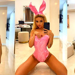 🤍 𝐕𝐈𝐂𝐓𝐎𝐑𝐈𝐀 👼 𝐑𝐄𝐀𝐋 𝐁𝐄𝐀𝐔𝐓𝐘🤍 photo