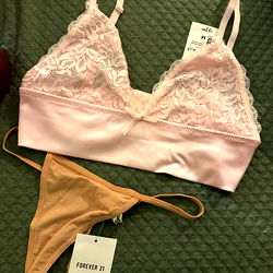 Bamboobratt in Pink Lace Bra and Beige Bikini