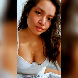 OnlyFans Model Paola Posing for Selfie