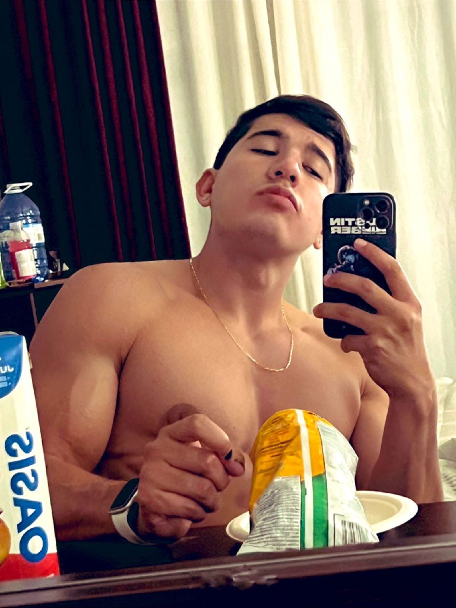 Alan Cervantes photo