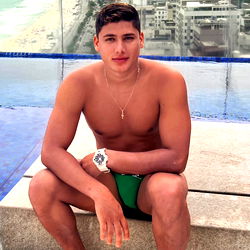 Onlyfans Model Alex: Colombian Athlete